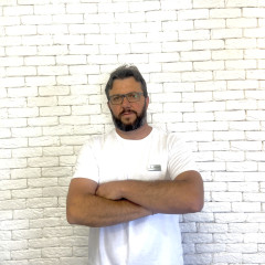 Nelson Leandro Bueno de Oliveira